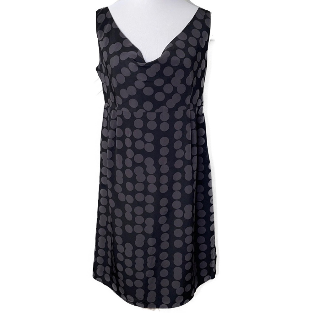 GAP Maternity Polkadot Sleeveless V-Neck Dress
